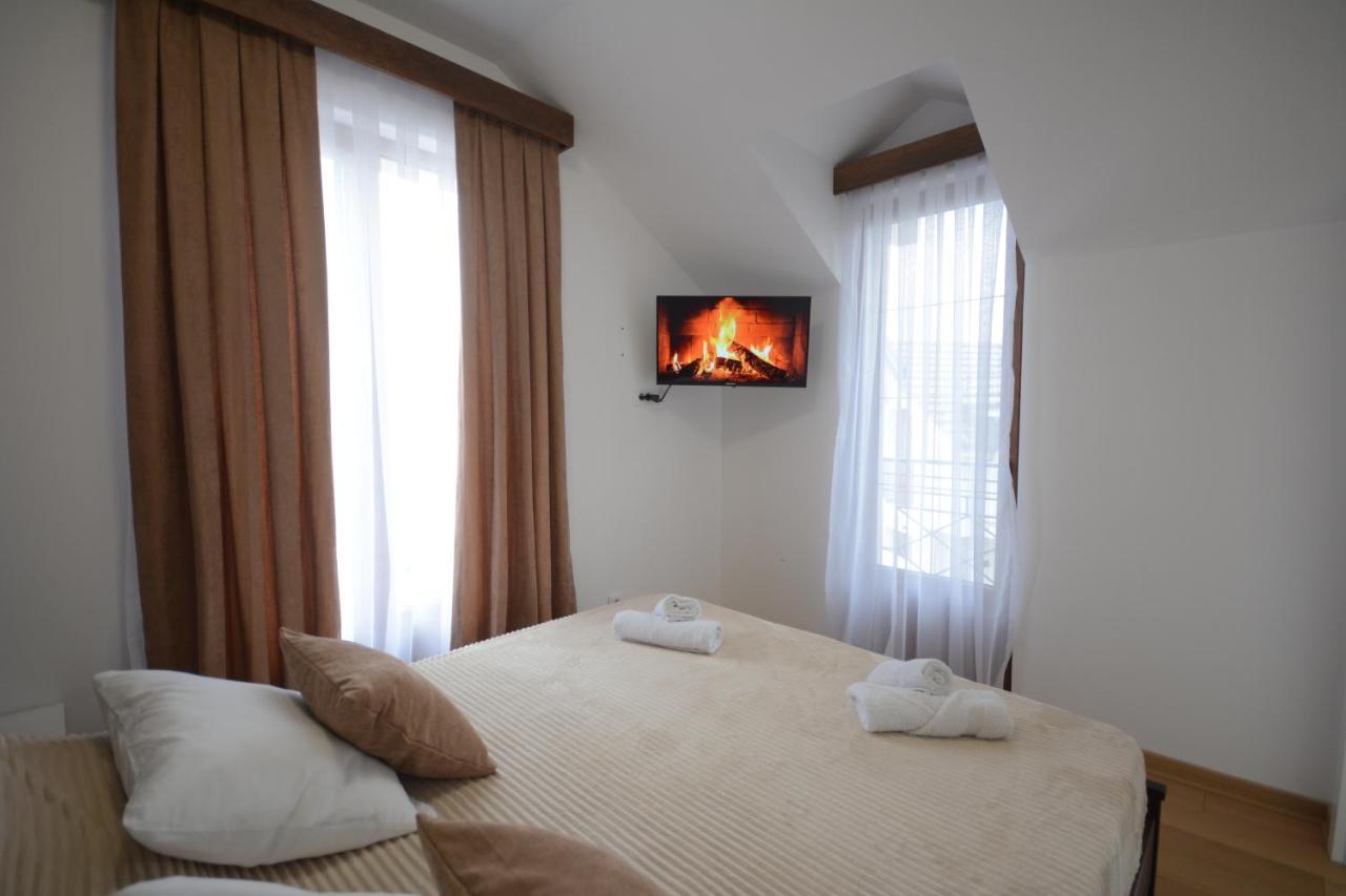 Aparthotel Crown House à Vrnjačka Banja Extérieur photo