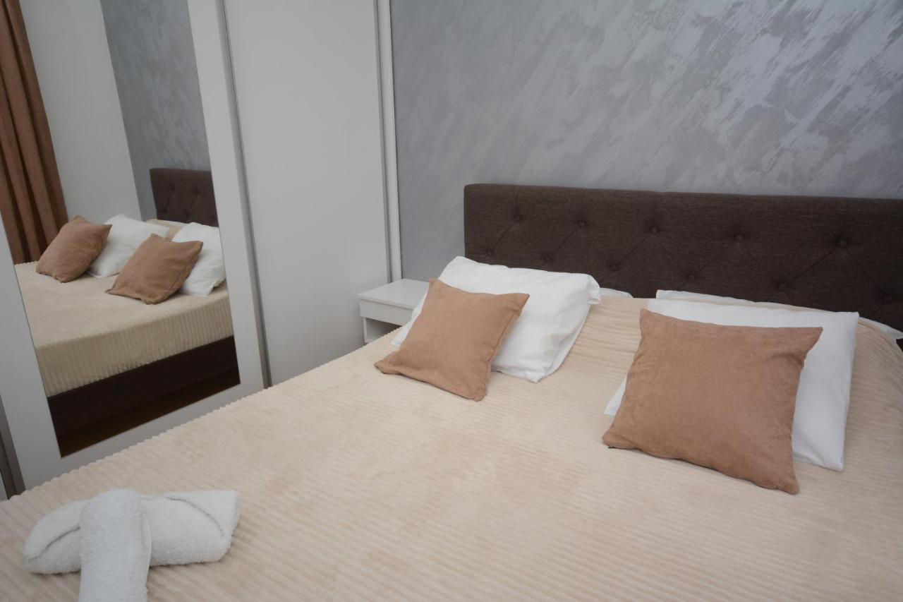 Aparthotel Crown House à Vrnjačka Banja Extérieur photo
